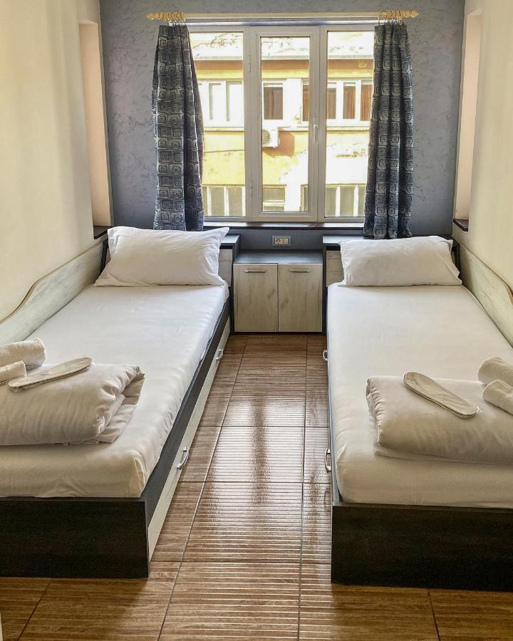 Anthora Hostel Plovdiv Eksteriør billede